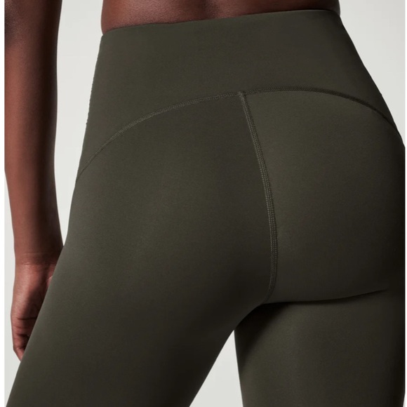 SPANX Booty Boost Ankle Flare - Picture 8 of 10